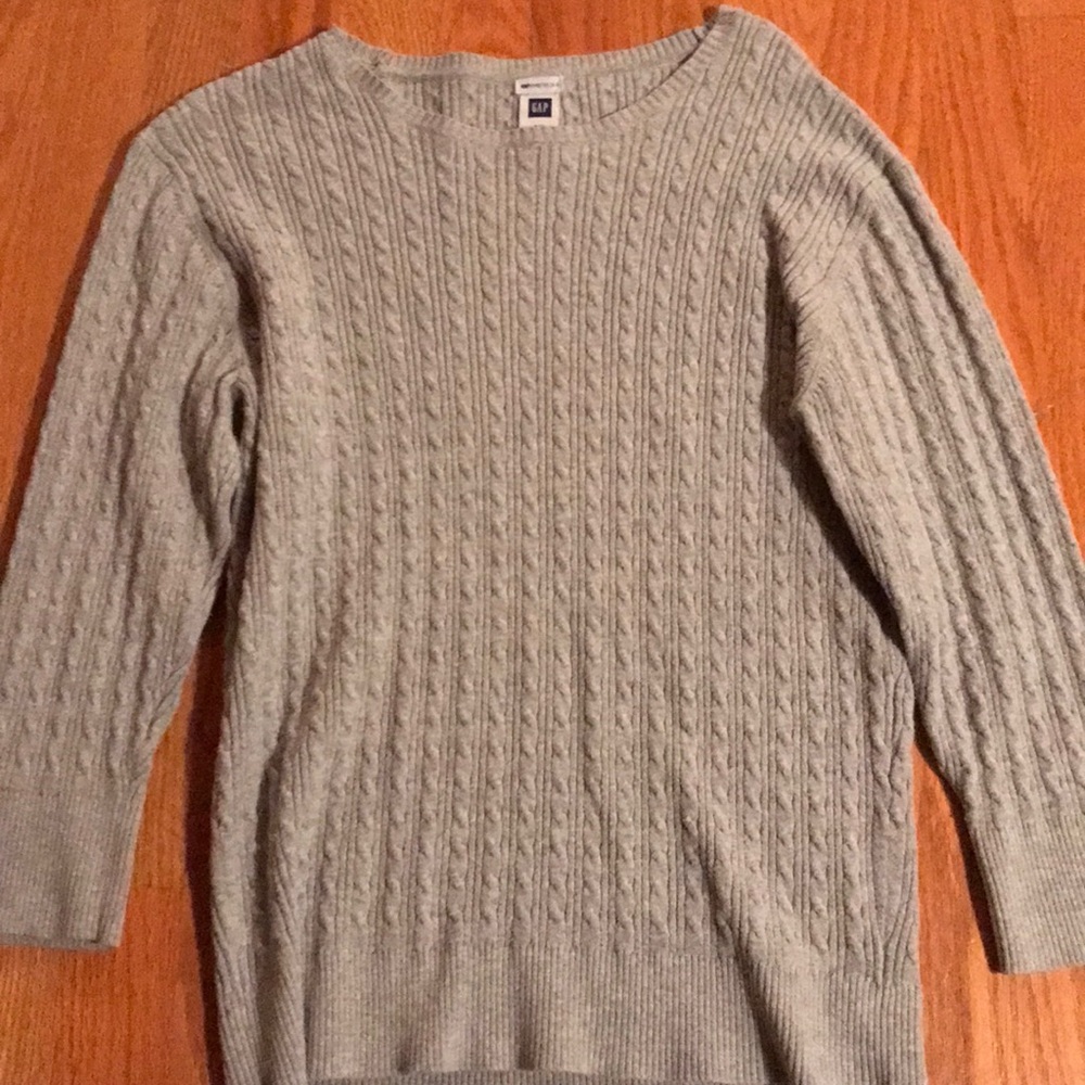 Women’s sweater